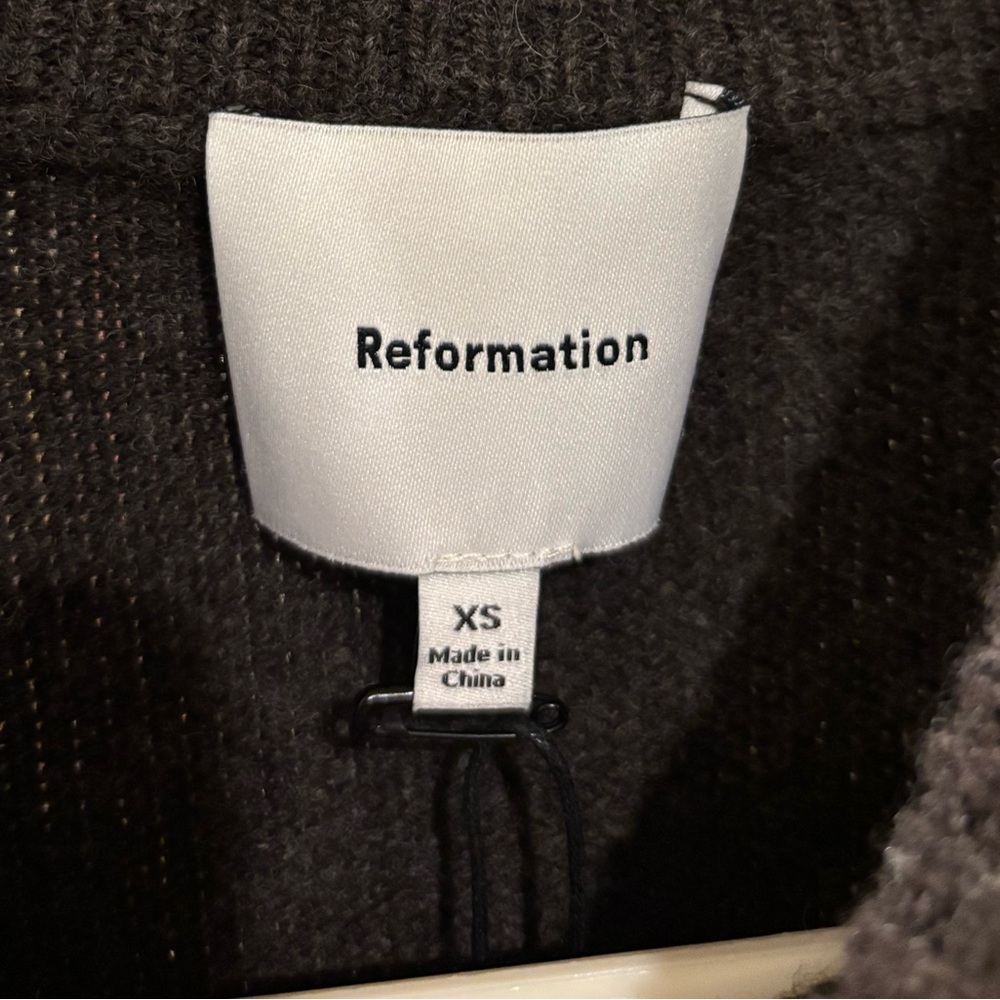 NWT Reformation Espresso Calloway Regenerative Wool Crew Sweater Size XS - Picture 5 of 8